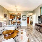 Life\'S A Beach In This Cozy Condo In The Origin At Seahaven Resort