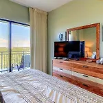 Life\'S A Beach In This Cozy Condo In The Origin At Seahaven Resort