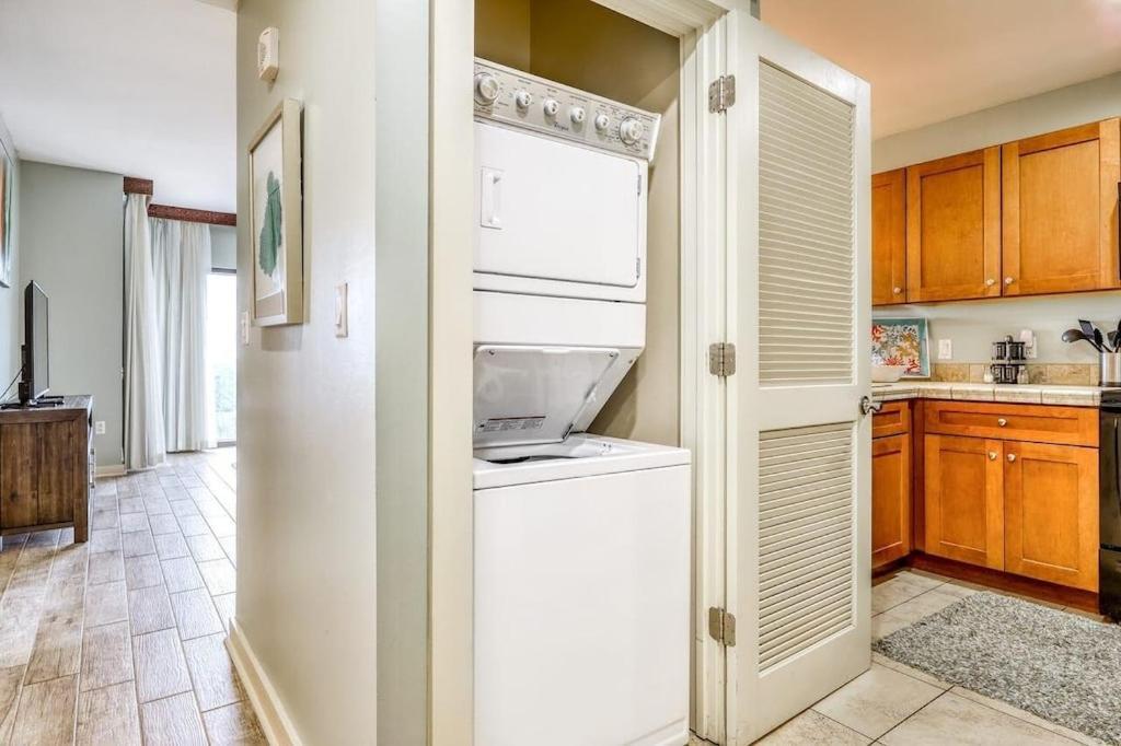 Apartment Life's A In Cozy In The Origin At Seahaven *